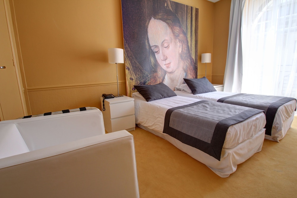 STANDARD, TWIN BEDS