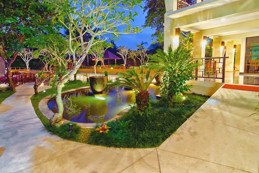 Labak River Hotel 5/71