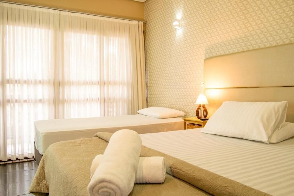 Park Hotel Modelo 8/50