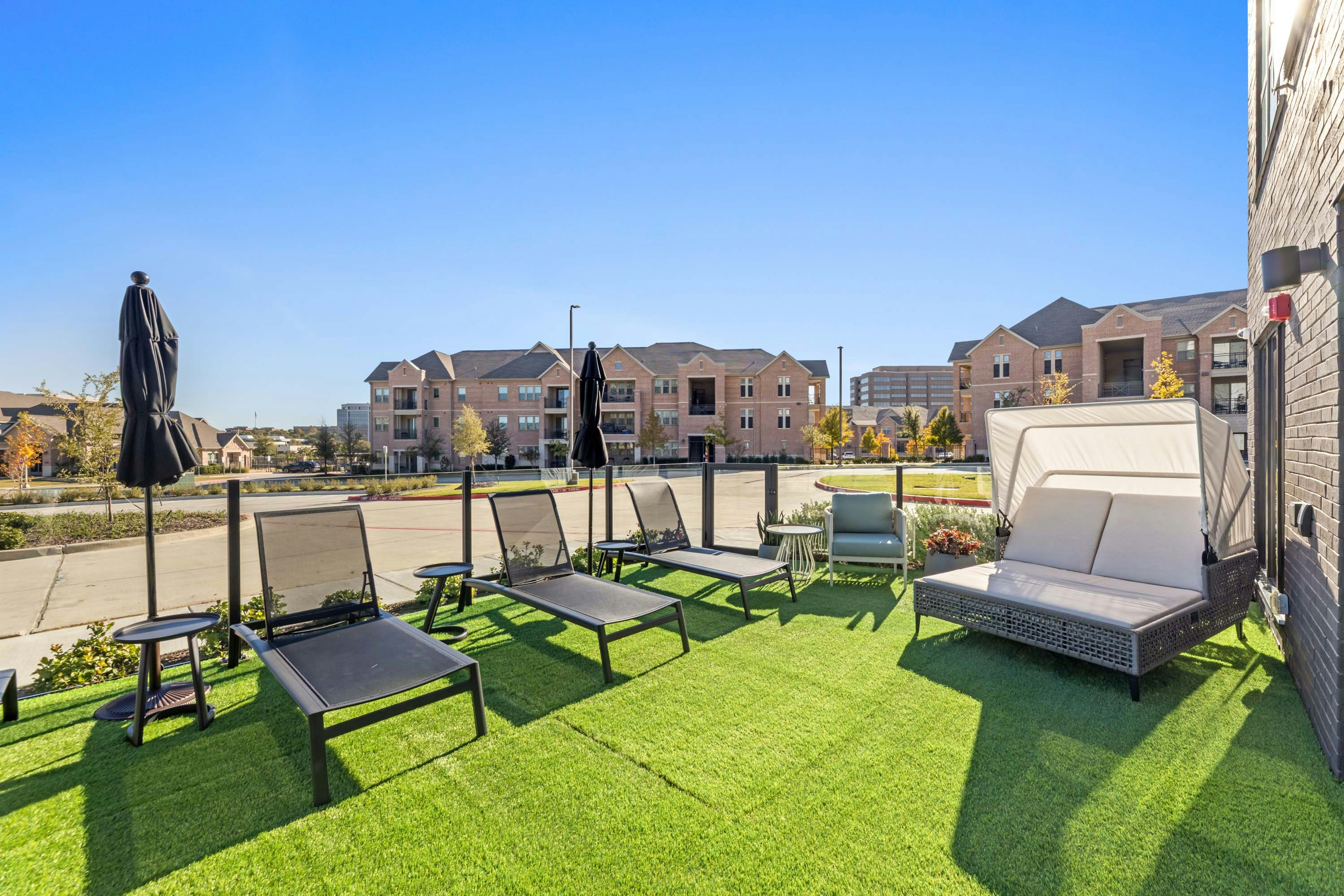 Sandman Signature Las Colinas Hotel and Suites 25/25