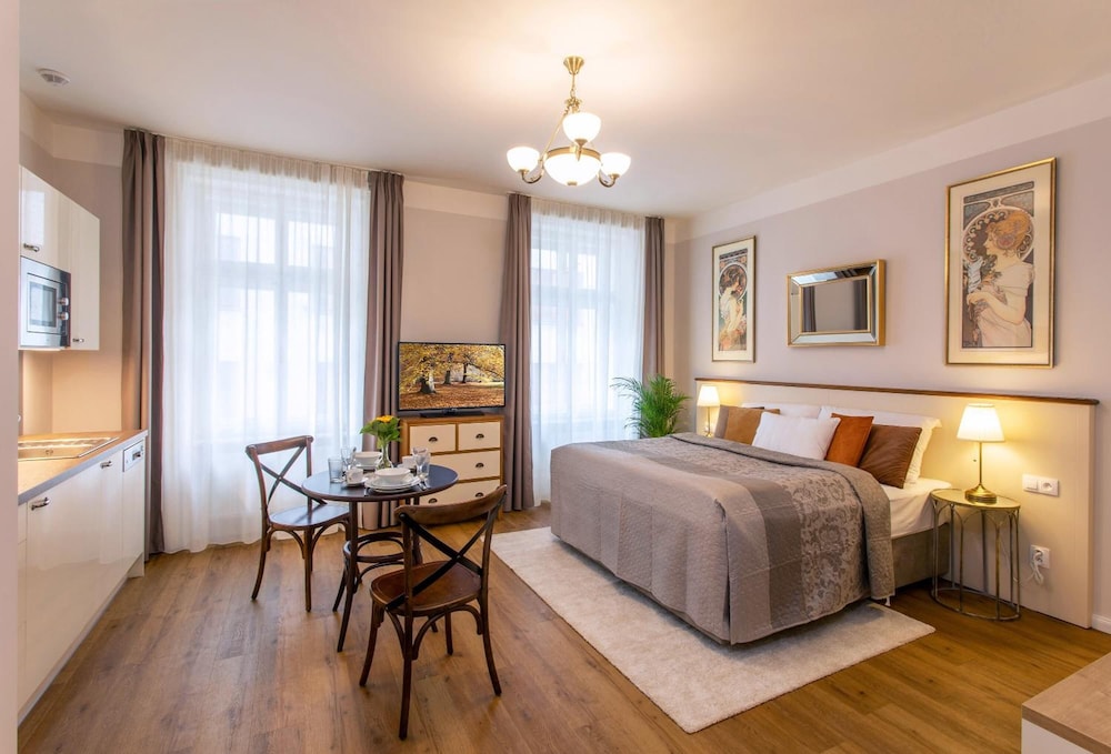 Seno 6 Apartments 16/49