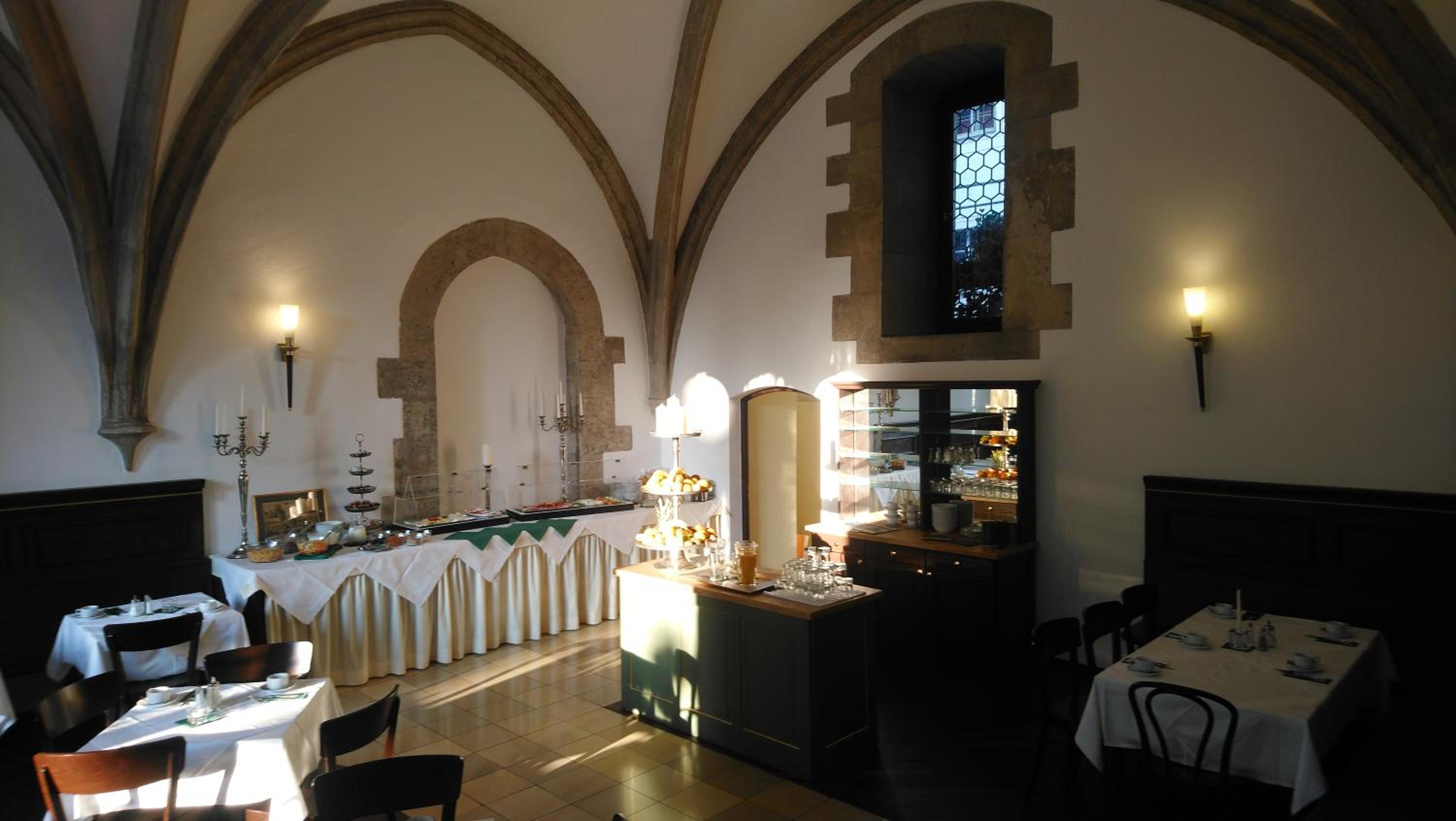 Hotel Kaiserhof am Dom 35/59