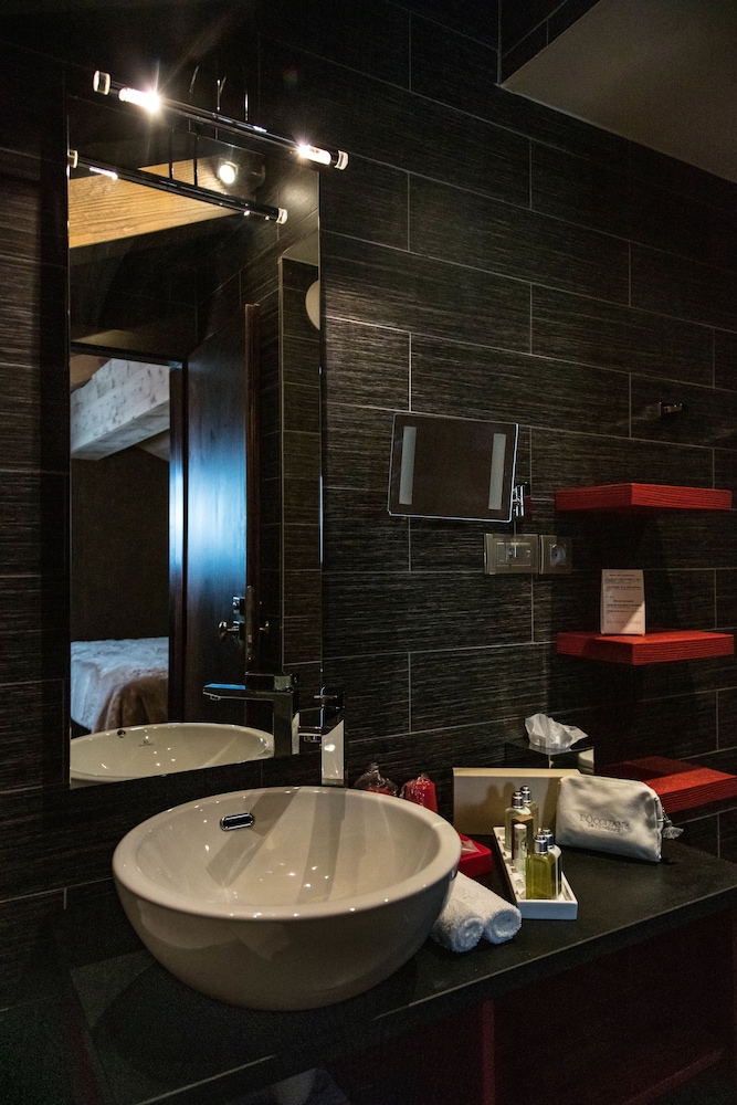 Avenue Lodge Hotel 45/50
