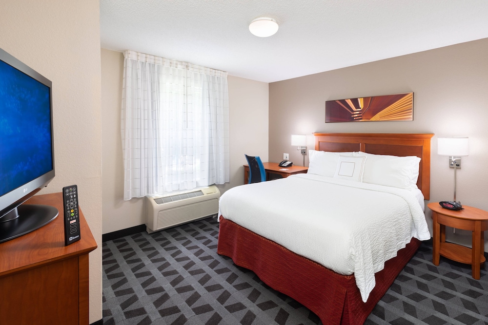TownePlace Suites Bowie Town Center 5/28
