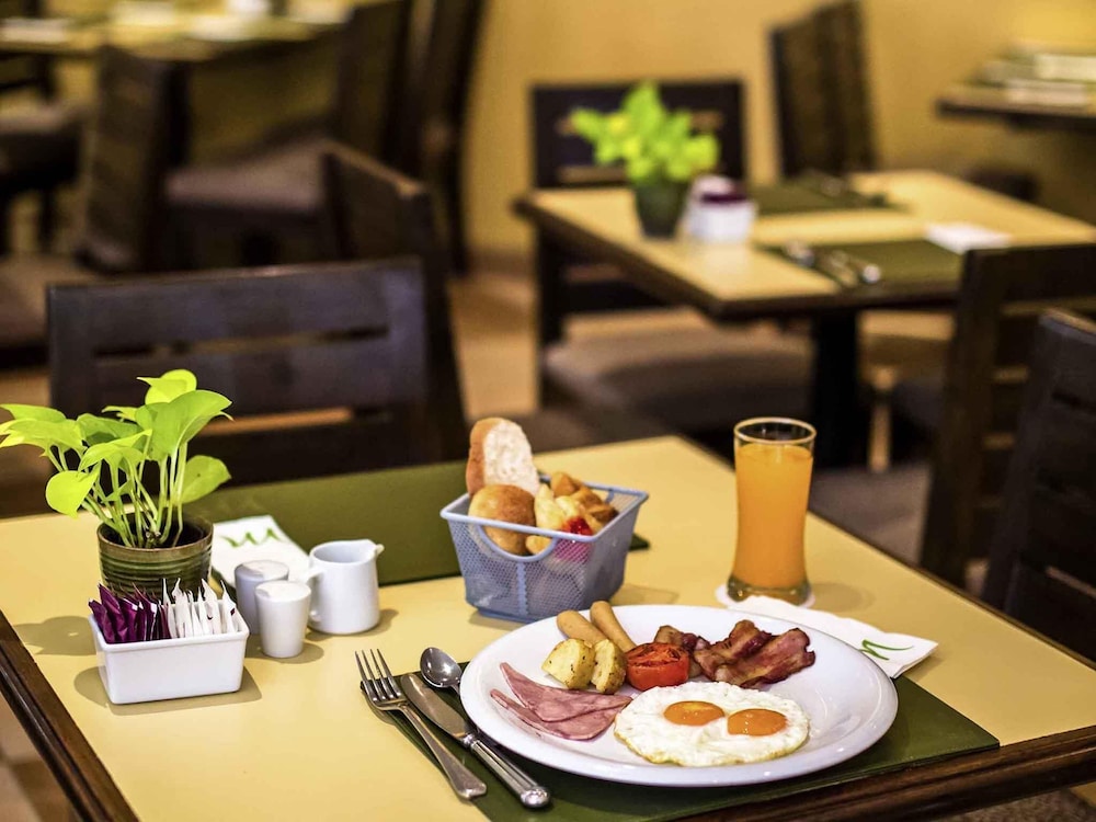 Mercure Chiang Mai Hotel 45/61