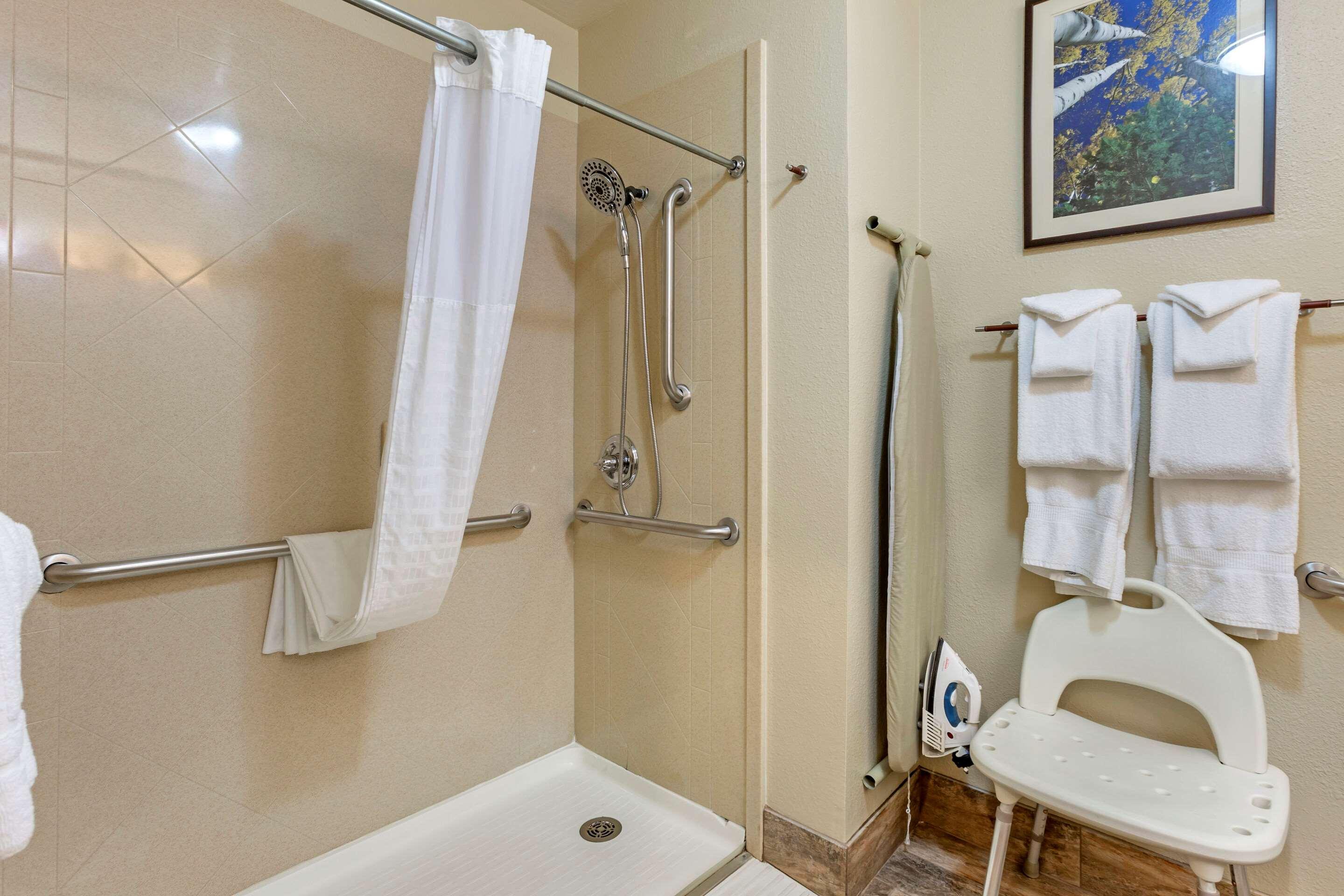 غرفة بسرير كوين، Comfort Inn Flagstaff South I-17 2/2