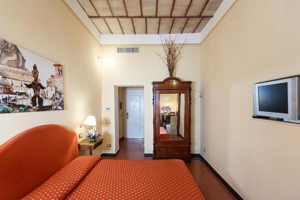 Casa De' Fiori Biscione 32/50