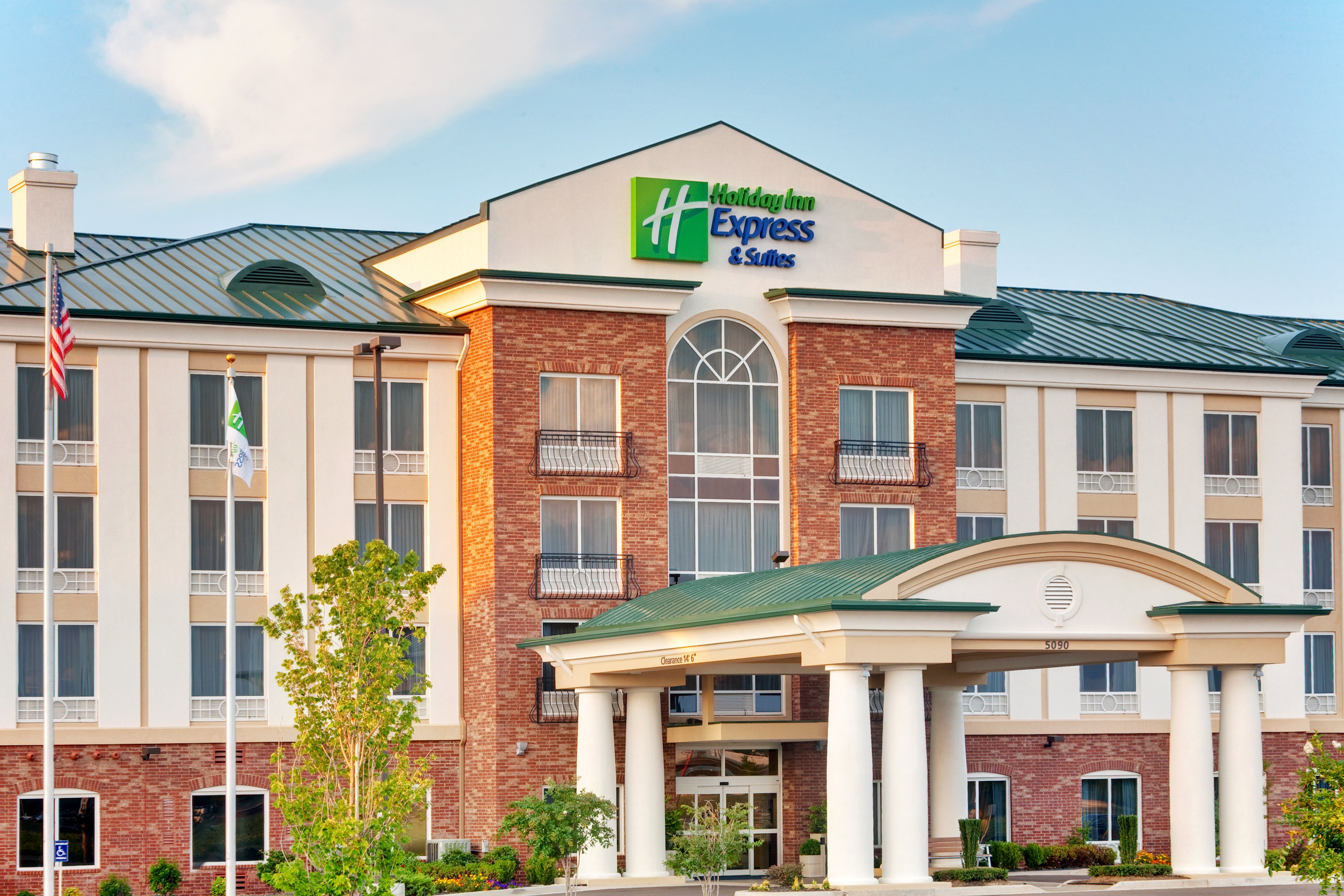Holiday Inn Express Hotel & Suites Millington-Memphis Area 2/31