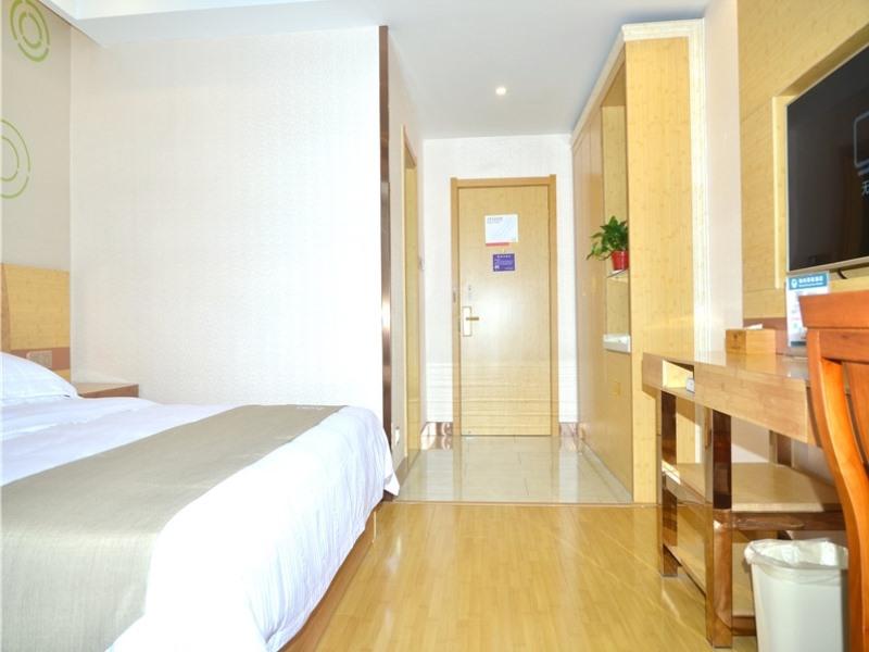 GreenTree Inn Chizhou Dongzhi County Lishan Xiushui Express Hotel 15/24
