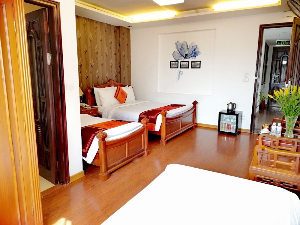 Phoenix Palace 30/50