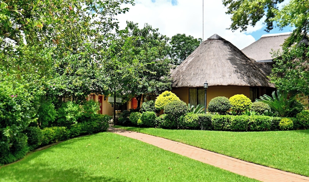 Black Eagle Boutique Hotel And Conferences 41/50