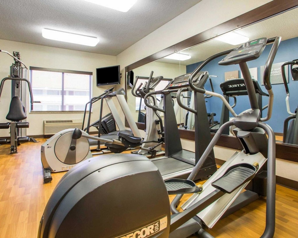 Comfort Suites Columbus West- Hilliard 29/46
