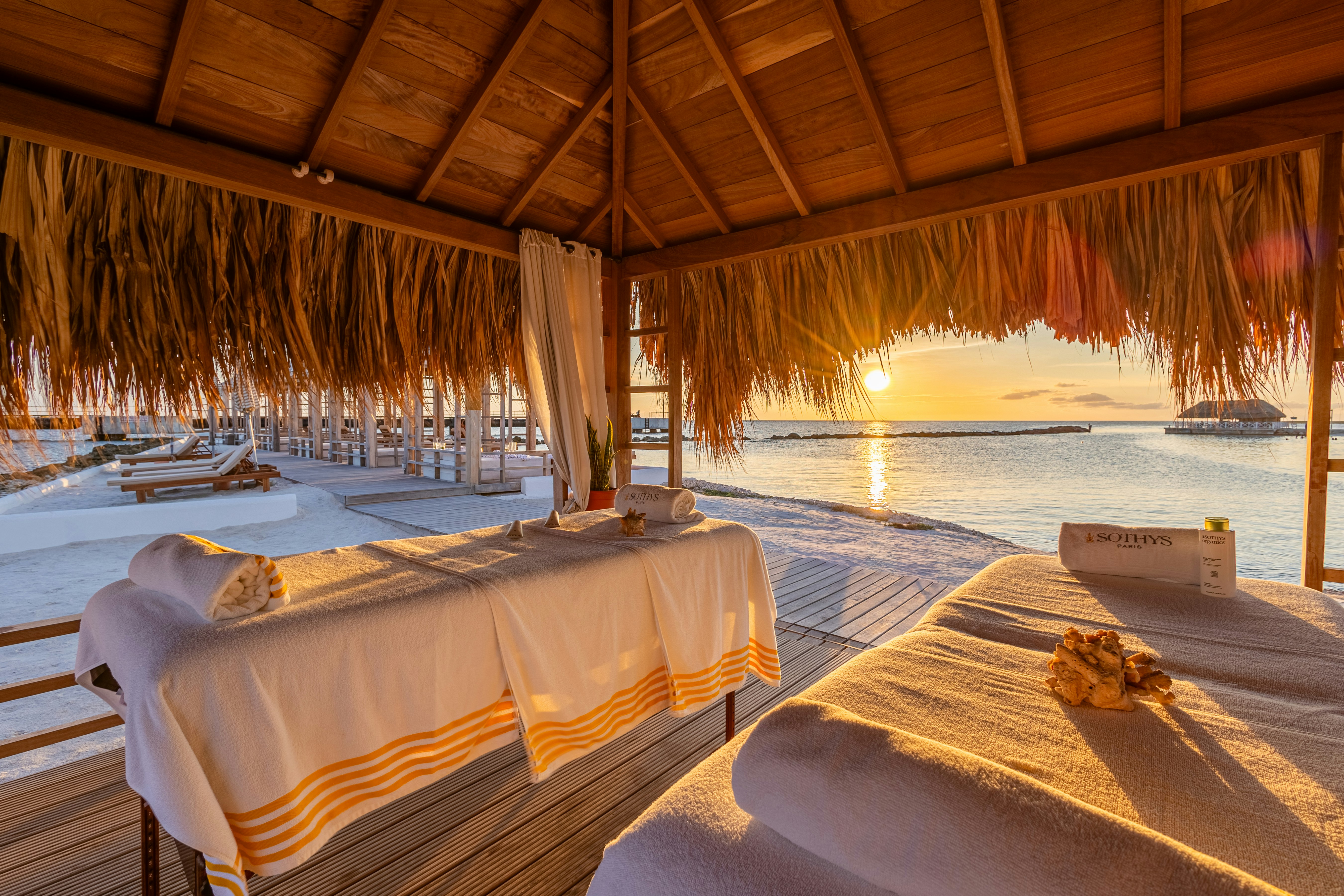 Mangrove Beach Corendon Curacao All-Inclusive Resort, Curio by Hilton 46/83