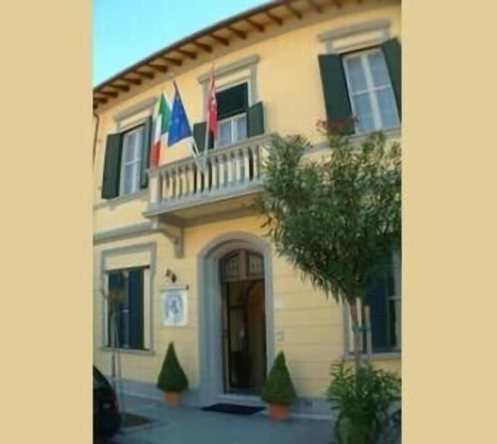 Hotel Villa Primavera 1/94