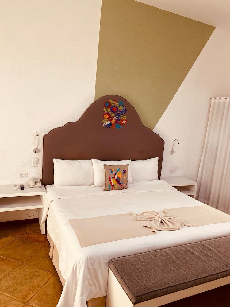 Private, Superior, King Bed