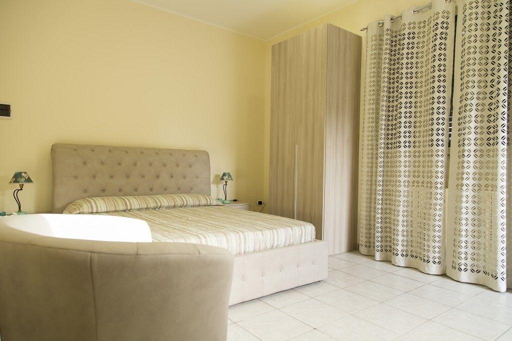 ECONOMY, DOUBLE BED