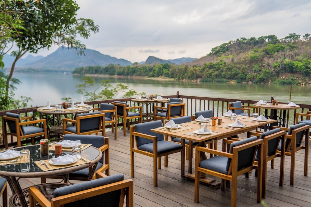 Ock Pop Tok Mekong Villa 38/50