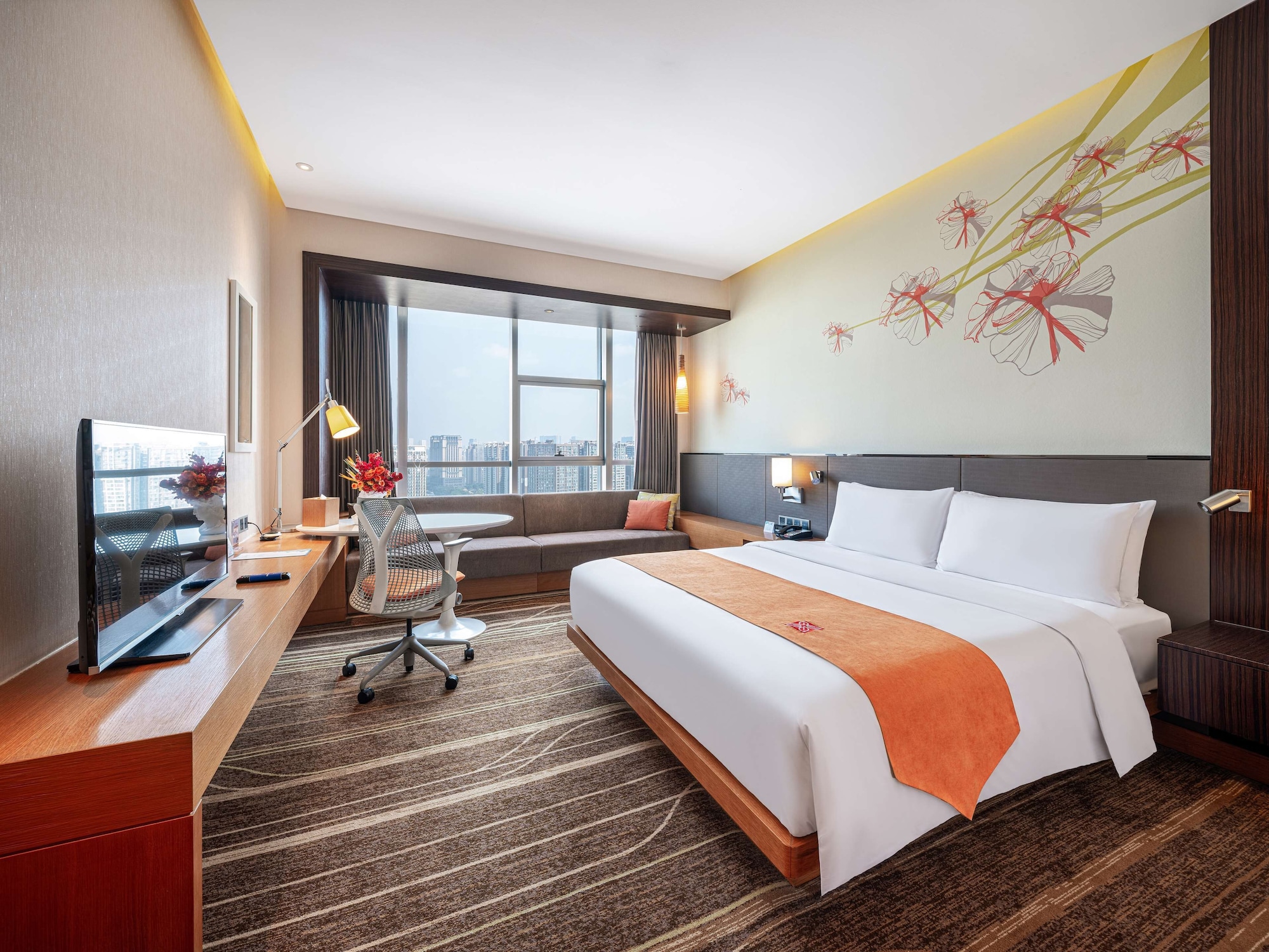 DELUXE, KING BED