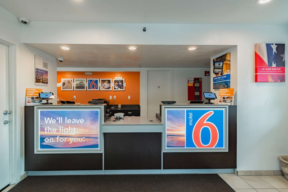 Motel6 Ft. Pierce, FL 10/60
