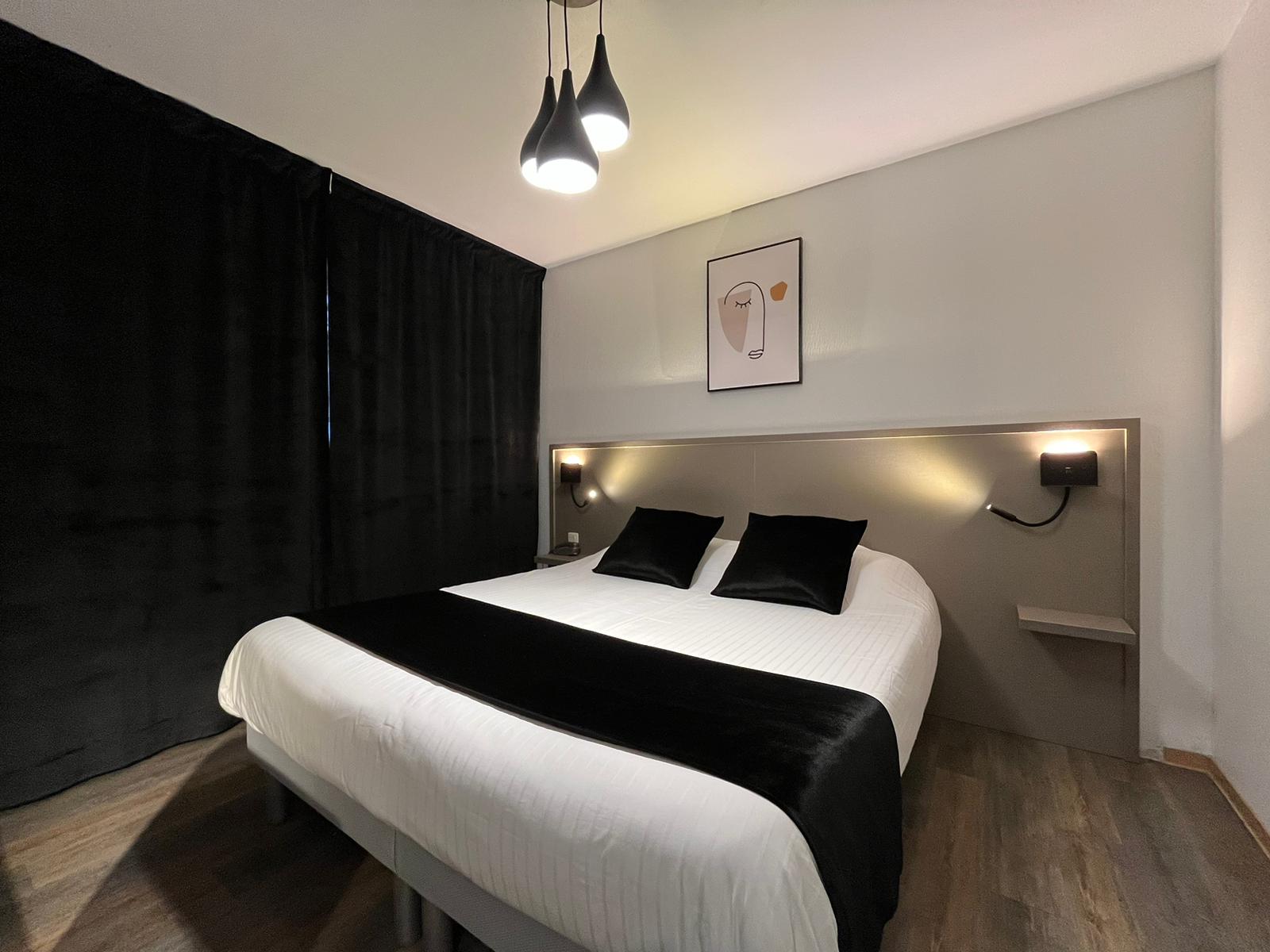 CITOTEL LE CHEVAL BLANC 26/50
