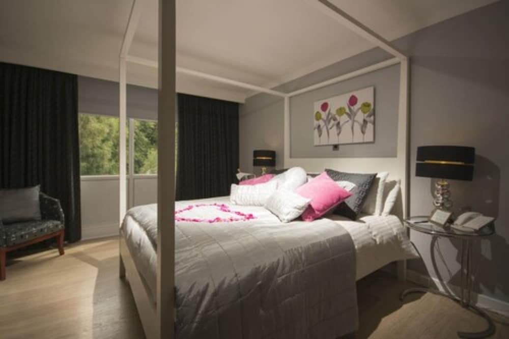 The Manor Hotel 14/53