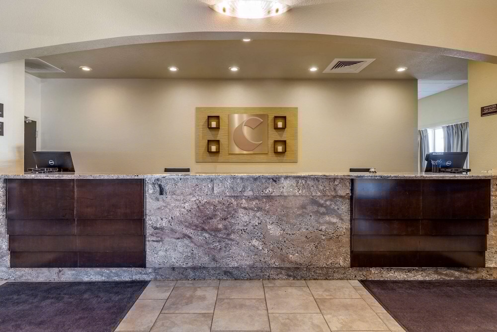 Comfort Inn Bentonville - Crystal Bridges 6/47