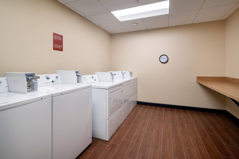 TownePlace Suites by Marriott Fresno Clovis 6/39