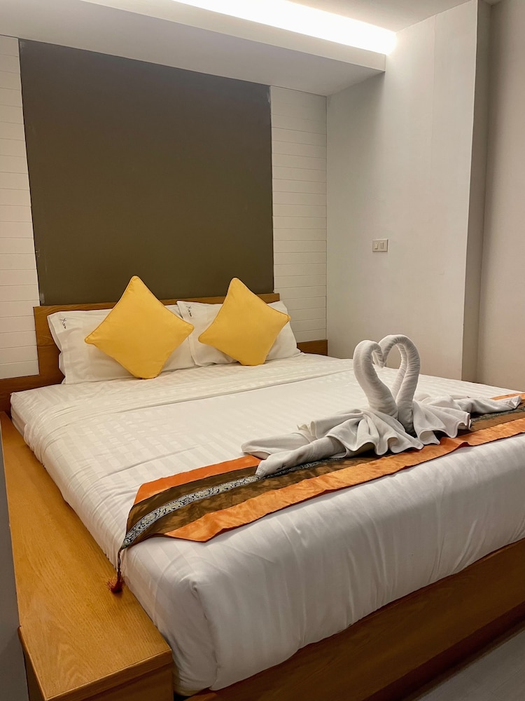 Standard, Double Bed