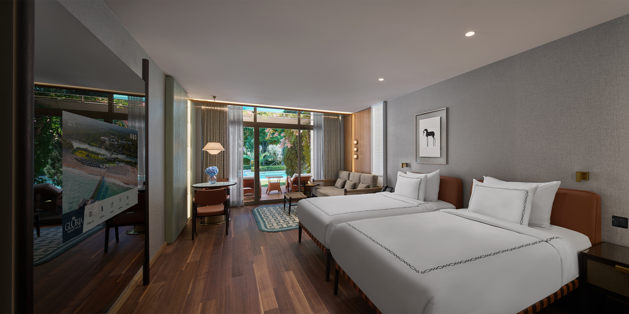 Superior Room Laguna، Gloria Serenity Resort 2/4