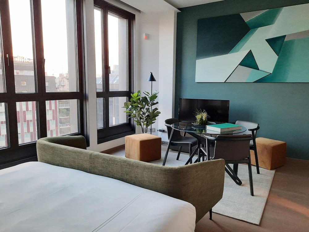 Milan Eleven by Brera Apartments 35/50