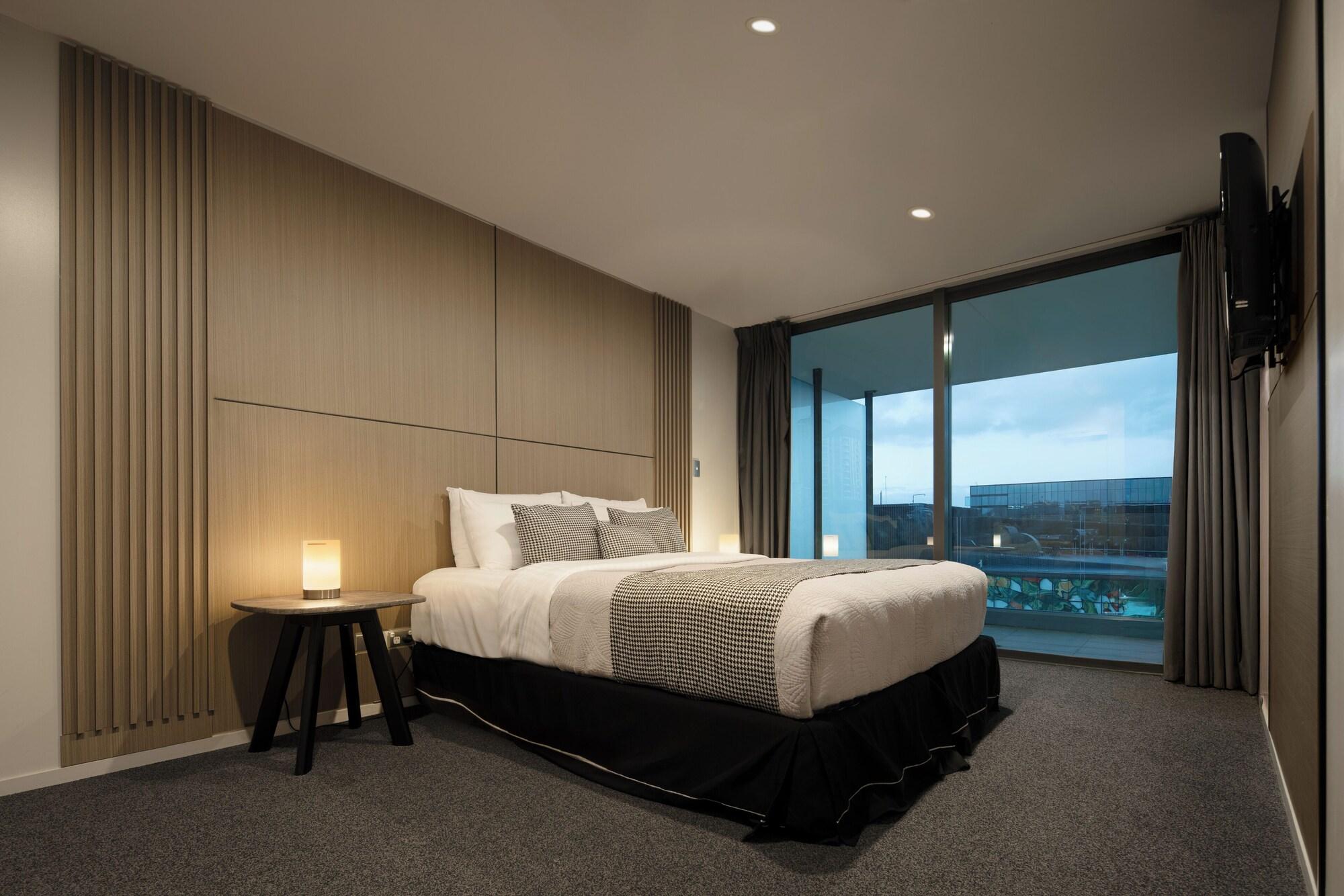 2 Bedrooms, Penthouse Suite