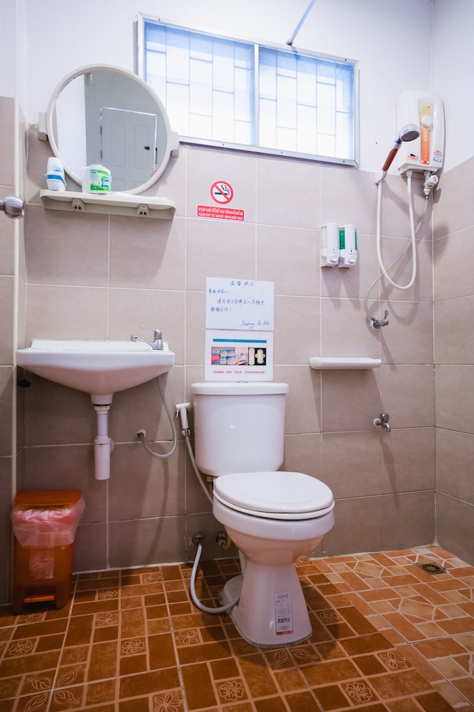 Sabuy Chiangmai Bed & Breakfast 60/73