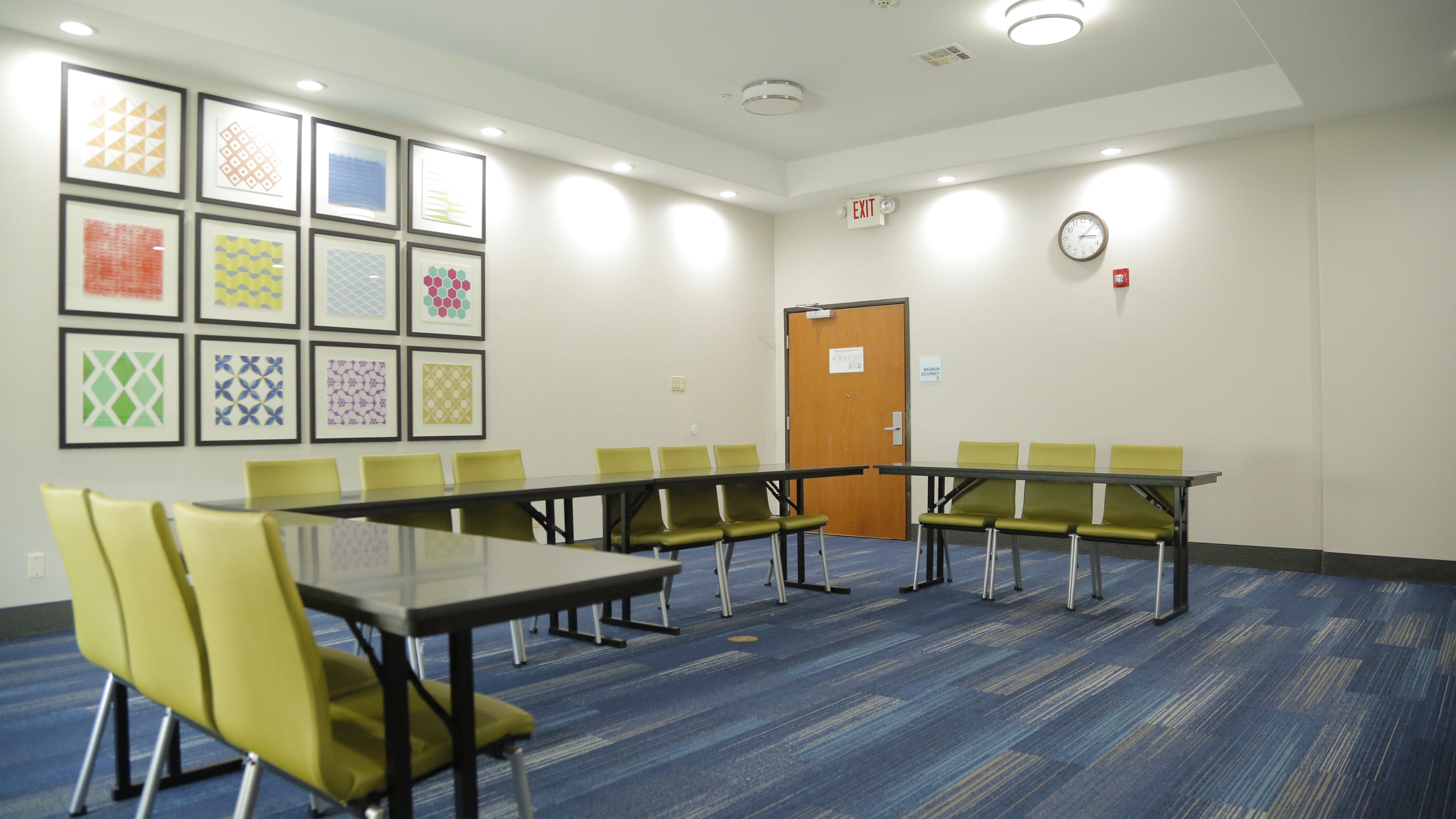 Holiday Inn Express Hotel Suites Texas City 28/31