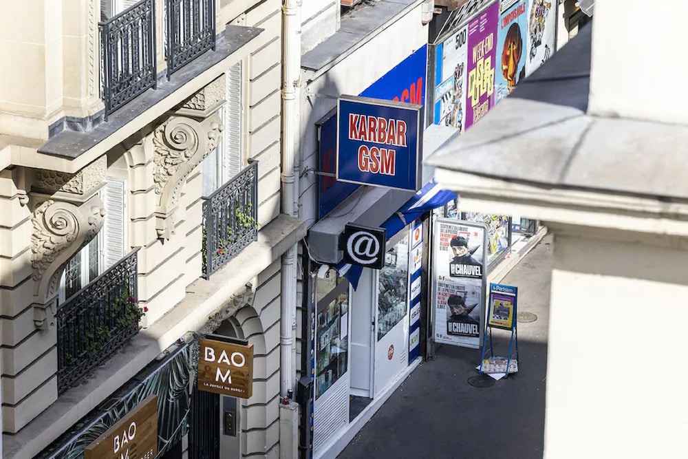 Hotel Ernest in PARIS