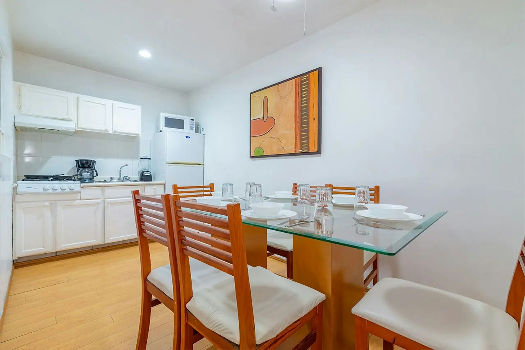 European Life Style Executive Suites Gallery 36/50