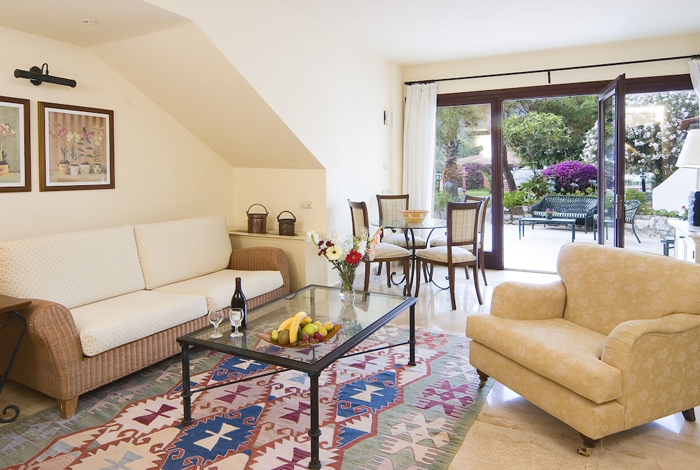 Marti Resort Hotel 46/72