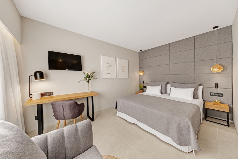 ROOM, SINGLE, DOUBLE BED