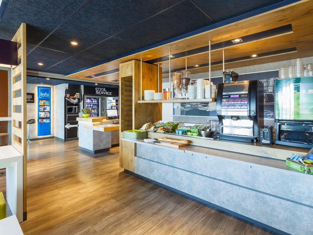 Ibis Budget Les Sables Olonne Sur Mer 12/49