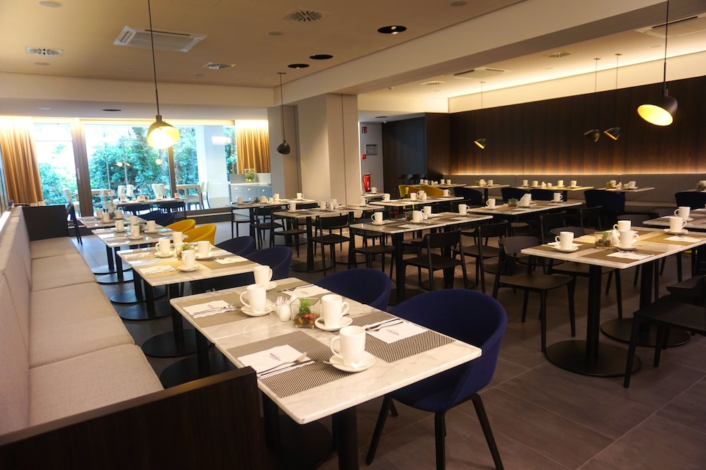 Mercure Hotel Wiesbaden City 64/78