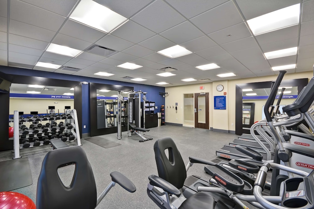Hampton Inn Livonia Detroit 15/30