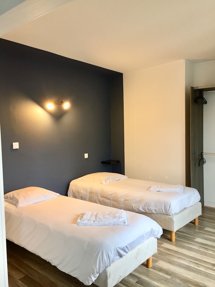 Hôtel La Marine 6/29