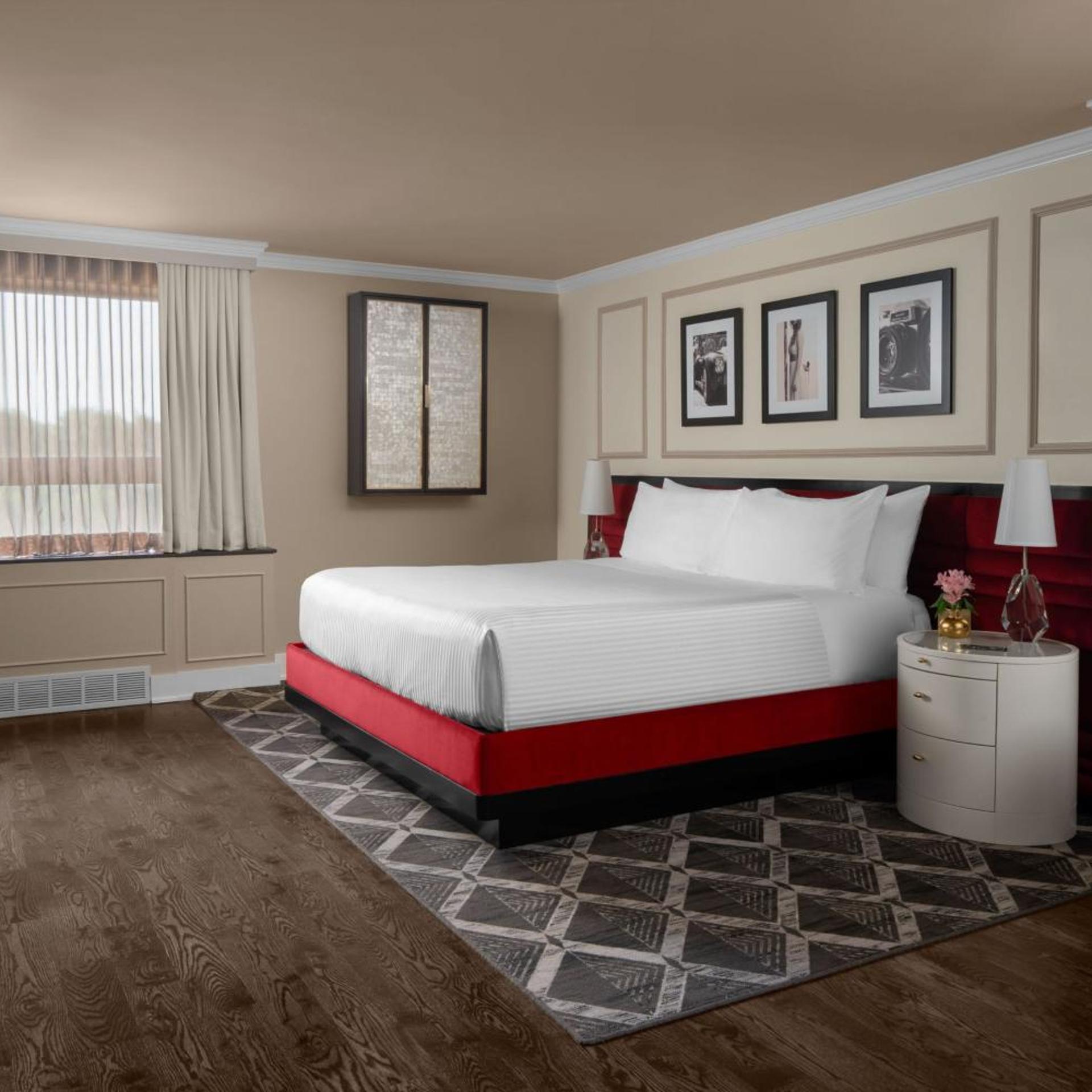 Guest Room, Standard, King Bed
