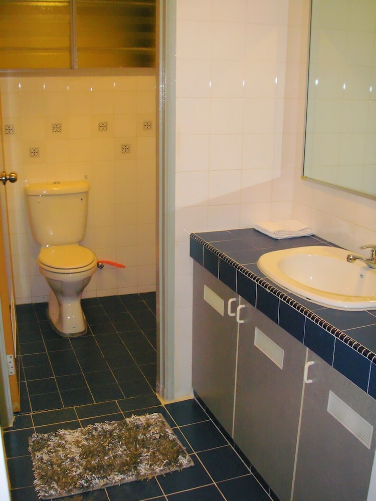 Malacca Hotel Apartment 64/66