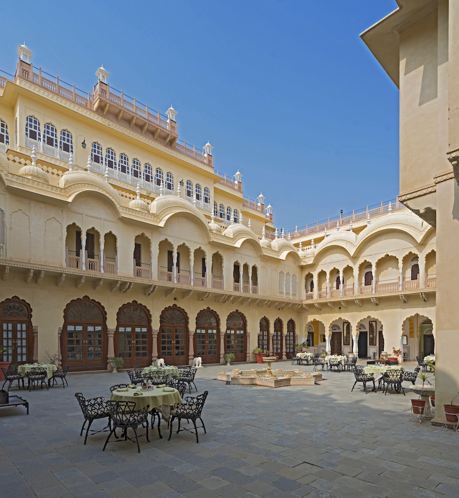 Alsisar Mahal 47/50