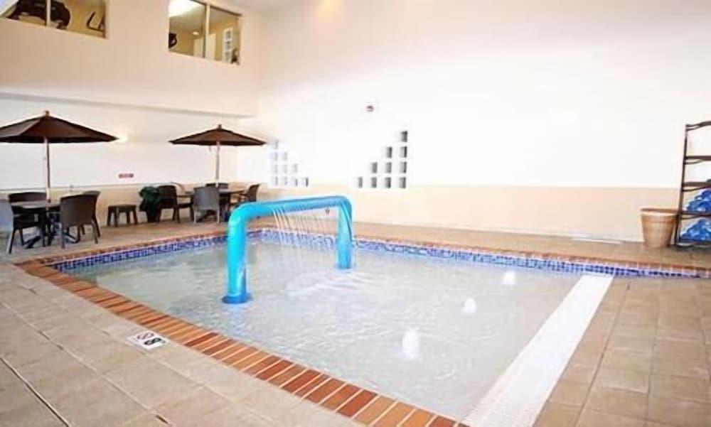 GrandStay Residential Suites Hotel 28/56
