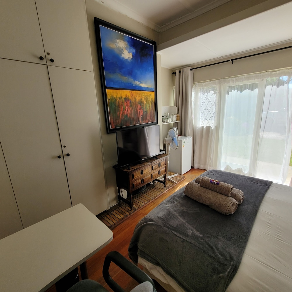 AppleBee Guest Cottages 34/50