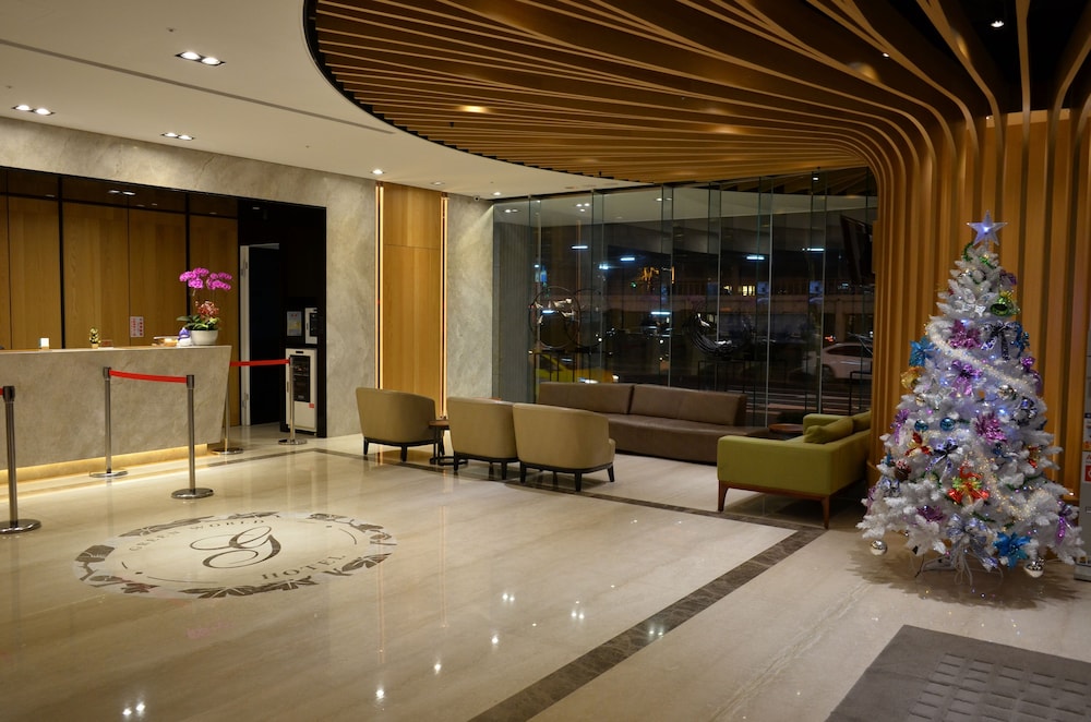 Green World Hotel Grand Nanjing 10/65