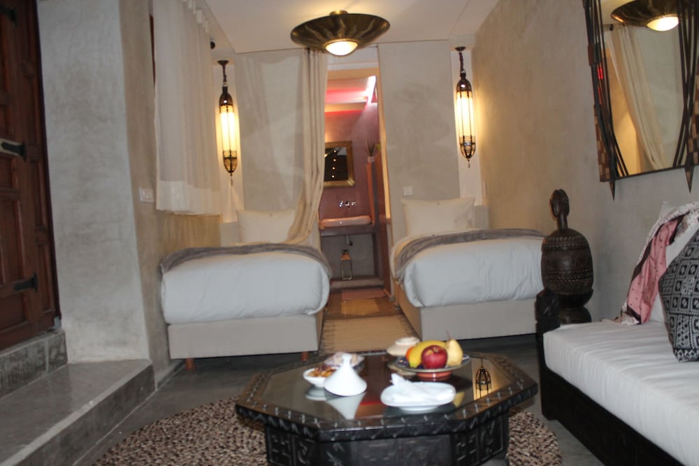 Riad Kalaa 2 12/71