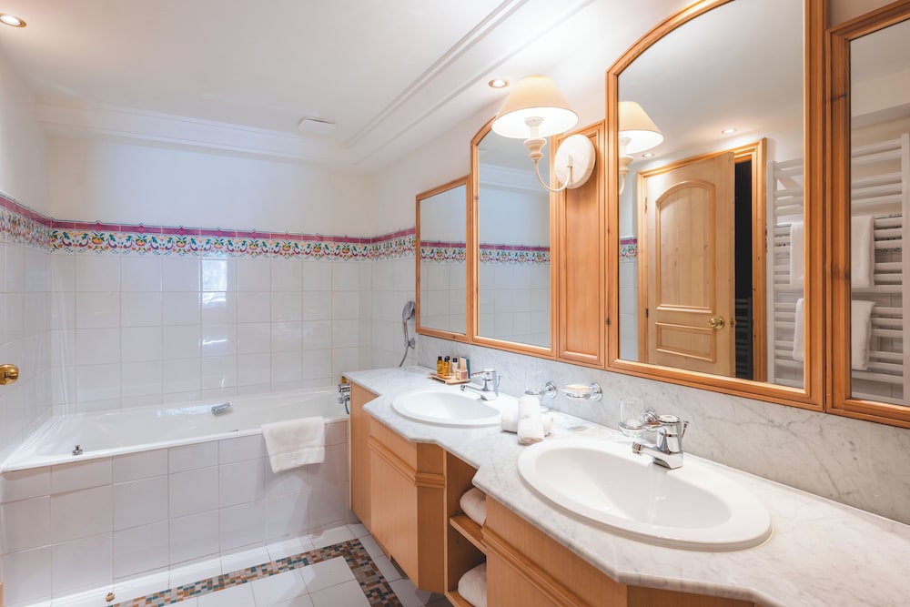 Hotel Carlina Courchevel 49/50