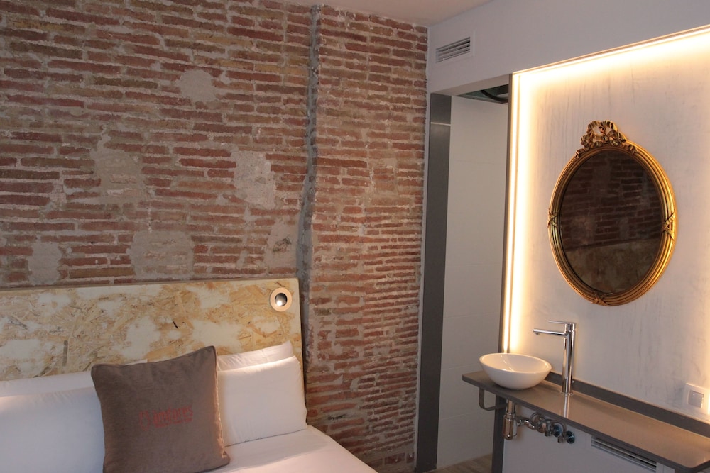 Amfores Boutique Guest House 25/65